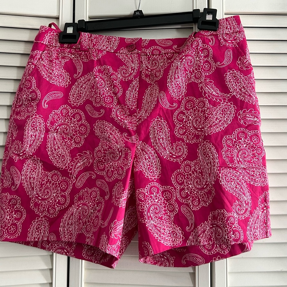 Jones New York Signature Stretch Shorts Size 16 NWT